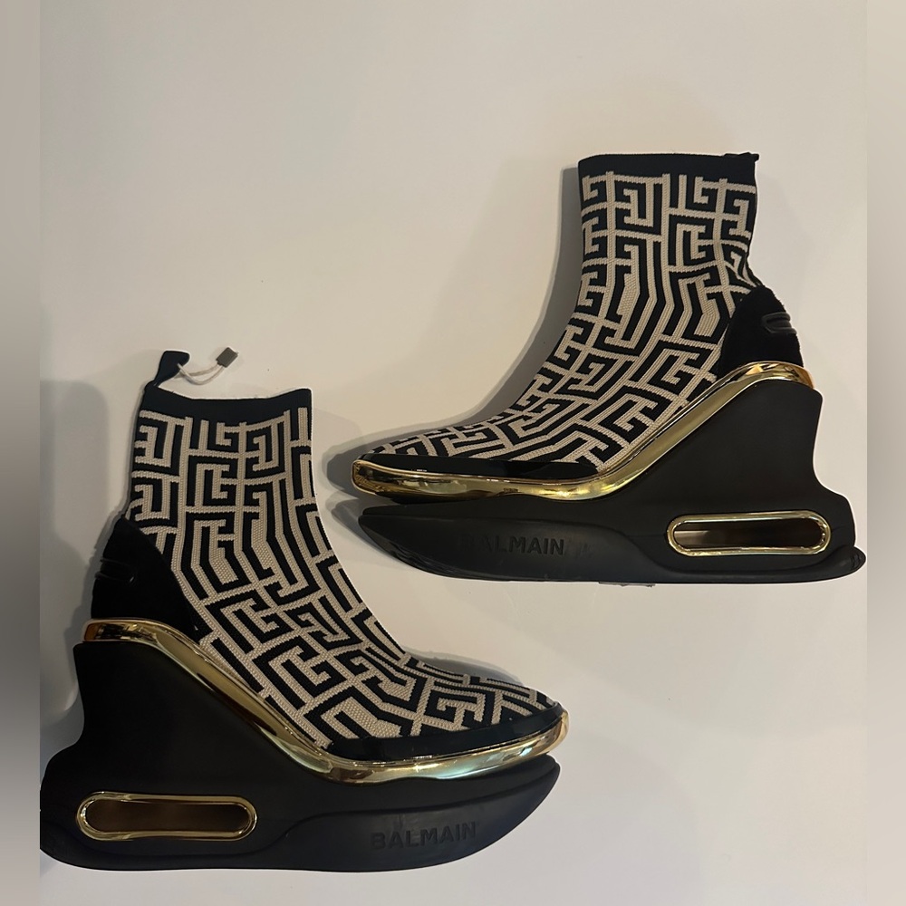 NEW BALMAIN